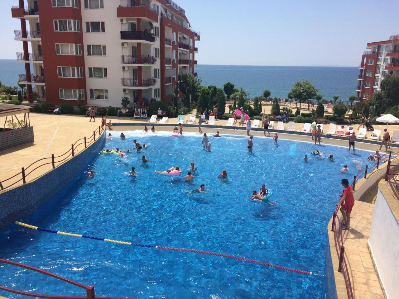 Marina Panorama Grand Resort Private Apartments Sveti Vlas Exterior photo